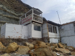 В Туапсинском округе продолжается работа по сносу самостроев на пляжах