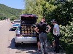 В Туапсинском округе пресекают незаконную торговлю на пляжах и вдоль федеральных трасс